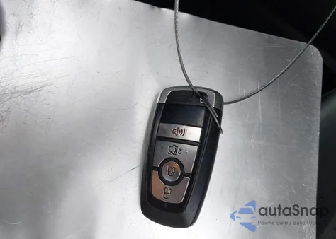 2018 Ford Fusion Se из США, поврежденный, VIN 3FA6P0H75JR175231